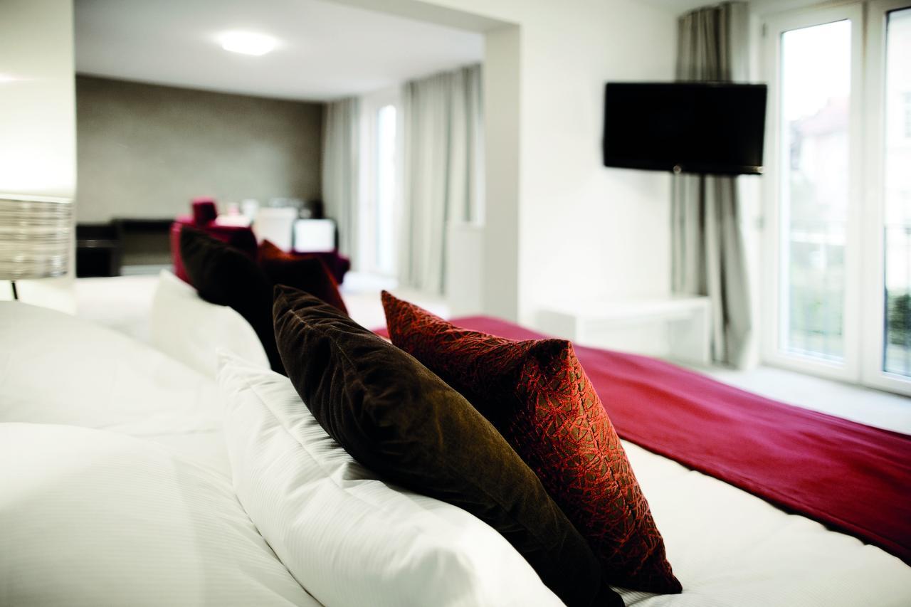 City Hotel Bosse บาดเอินเฮาเซน ภายนอก รูปภาพ